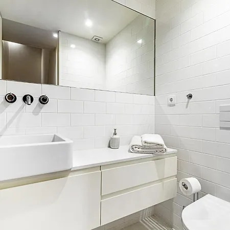 Bombarda Ii By Innkeeper Apartment Porto